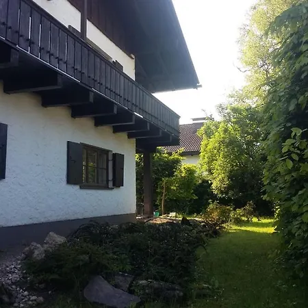 Apartament Laurin *